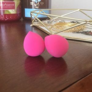 🌺 5 FOR $20! 🌺 ULTA BEAUTY SPONGES SMALL